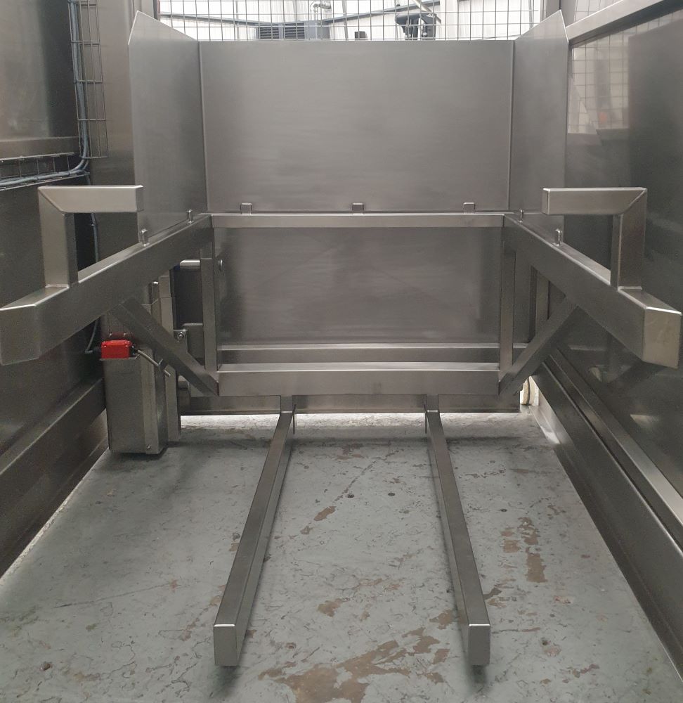Compactor Bin Tipper